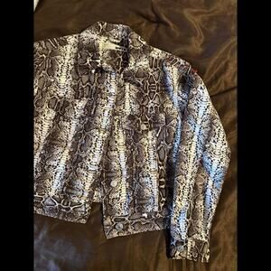 TOPSHOP MOTO SnakeSkin Print Brown Denim Trucker Cropped Jacket Womens Size 2